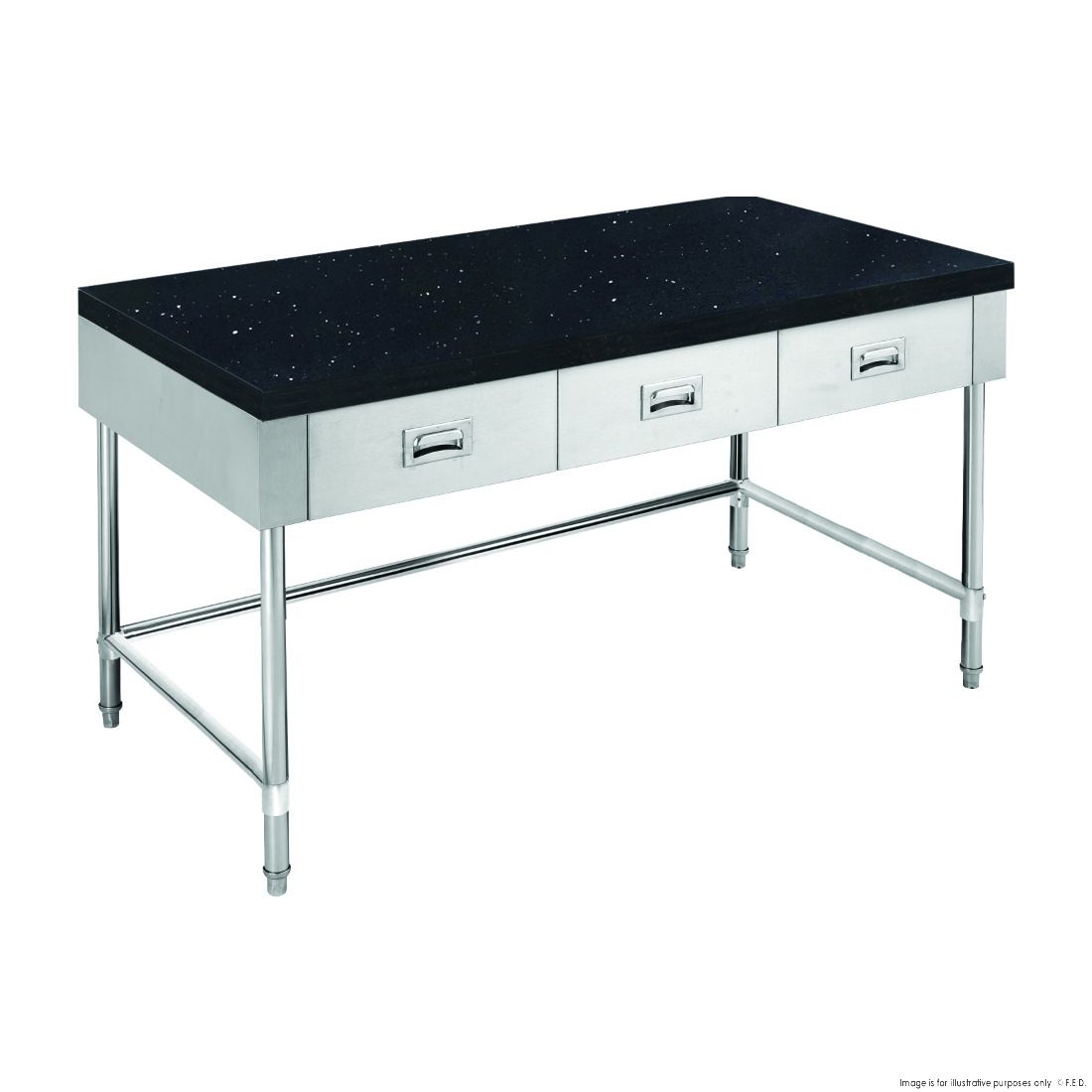 How to Choose a Stainless Steel Prep Table for Your Commercial Kitchen 